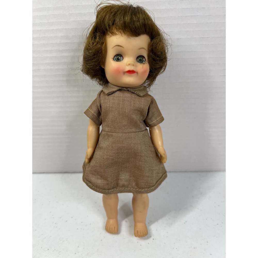 Vintage 1965 Effanbee 8 Inch Doll Brunette Green Sleep Eyes Brown Dress